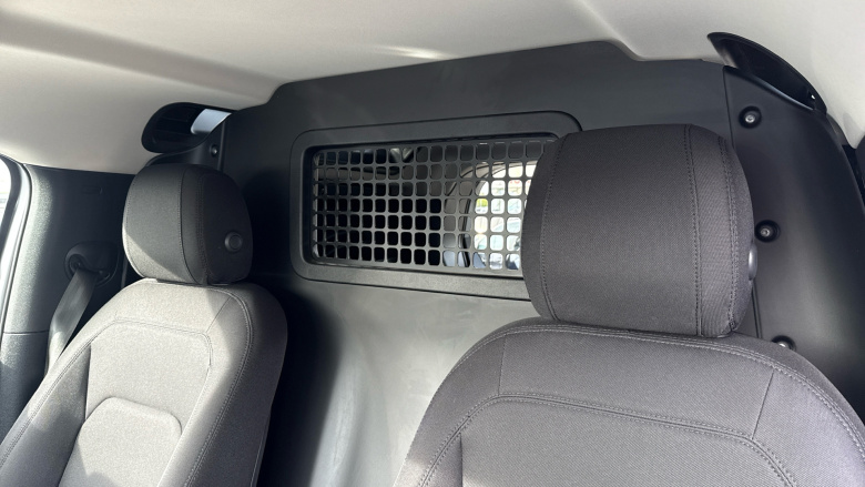 Land Rover Defender 90 Diesel 3.0 D200 Hard Top Auto